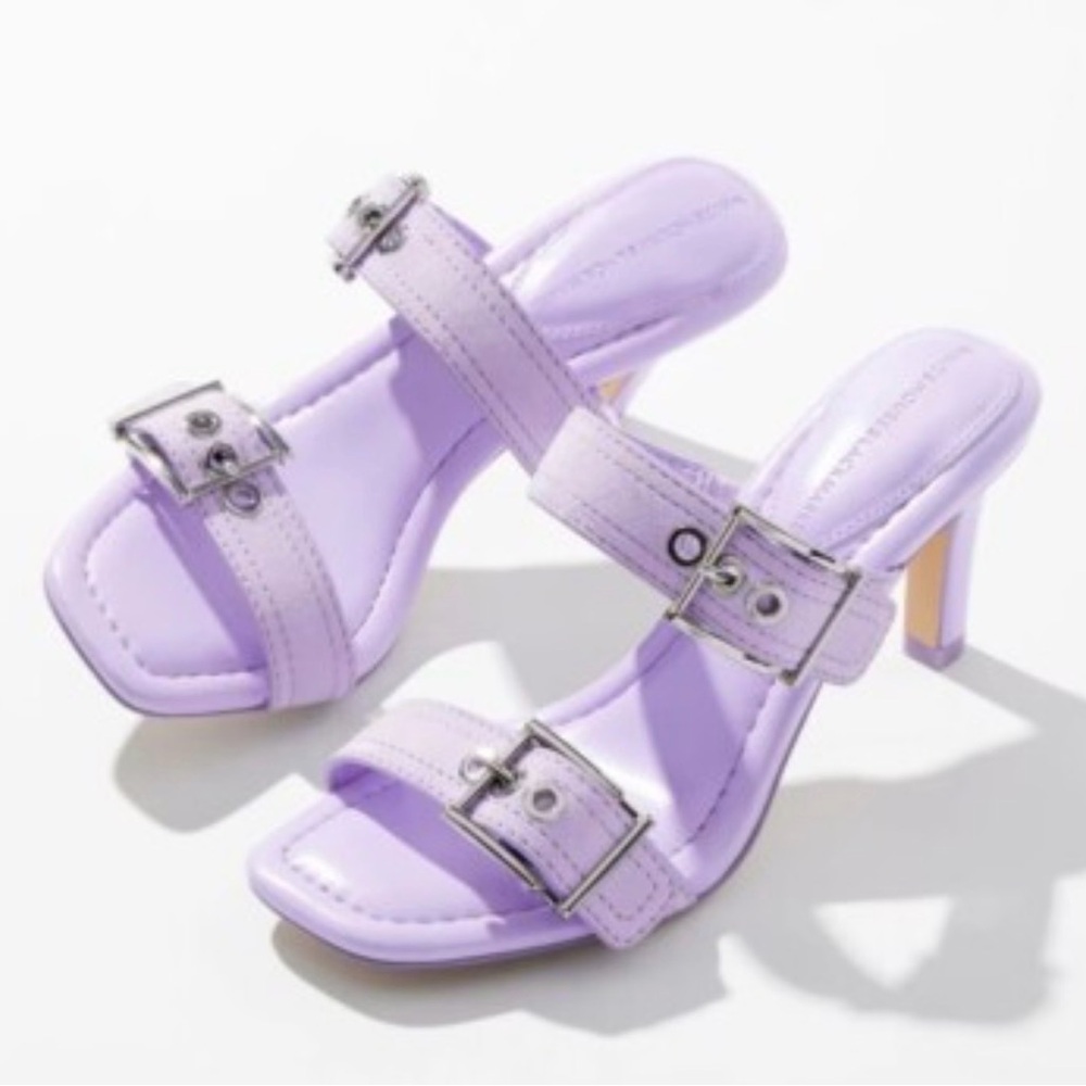 Elegant Lavender Strap Women's Heels/ Sandals
